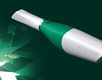 orthodontic patients happy about intraoral scanner